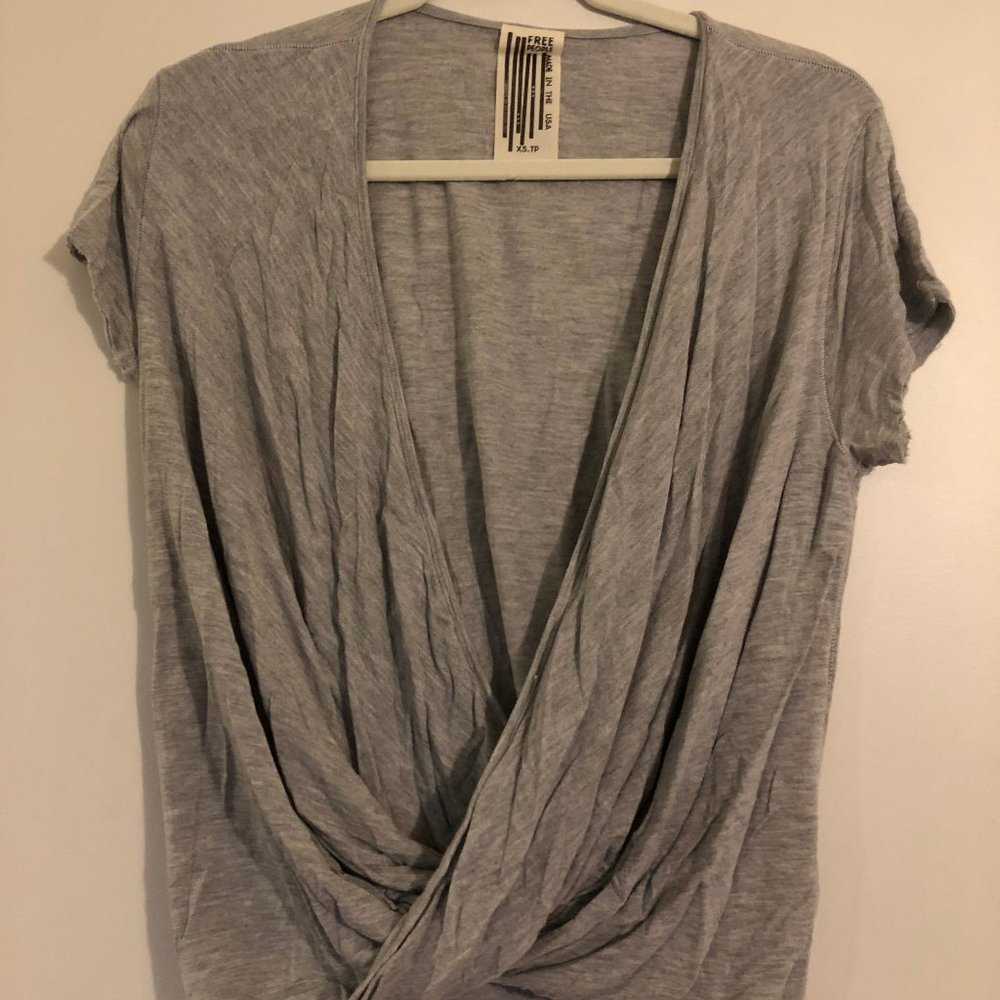 Free People XS Gray Short Sleeve Twisted Shirt